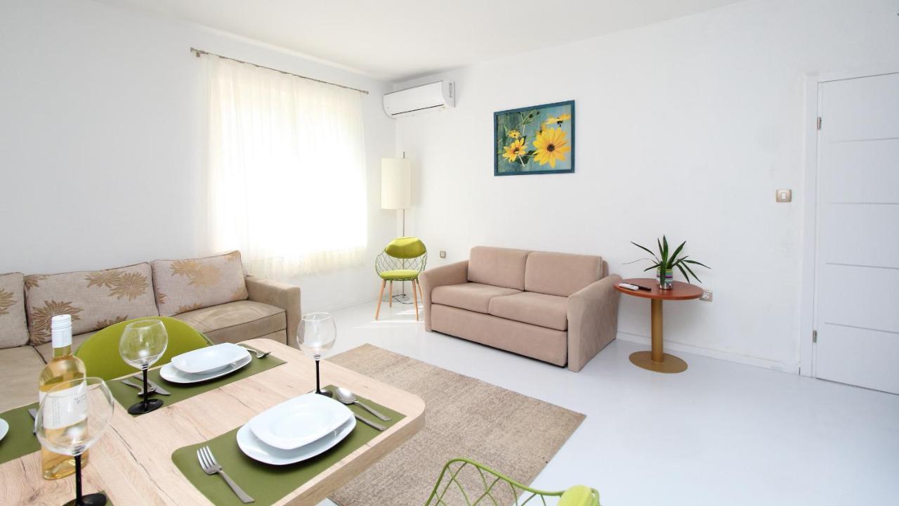 Apartmani Kike Makarska Eksteriør bilde