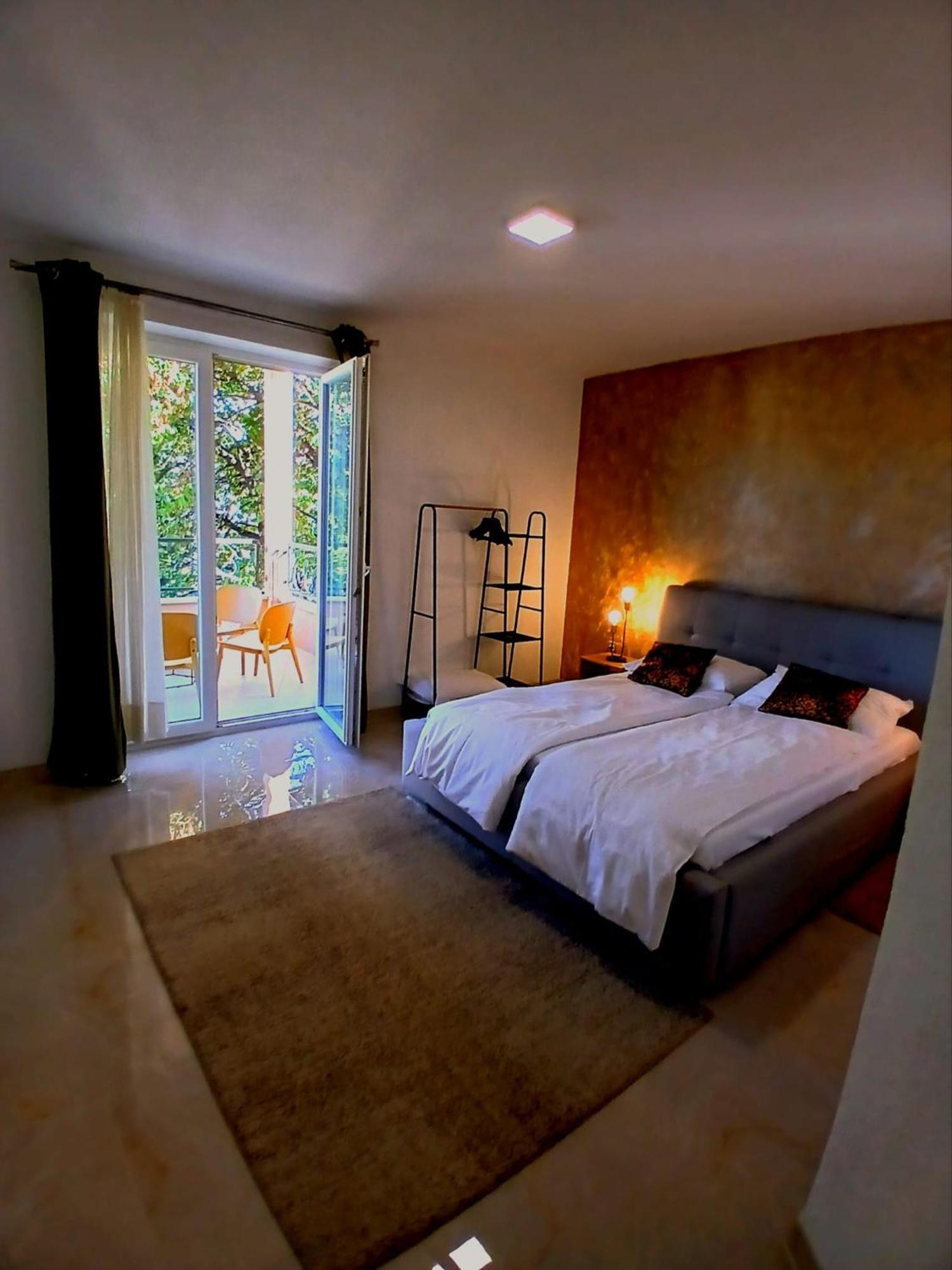 Apartmani Kike Makarska Rom bilde